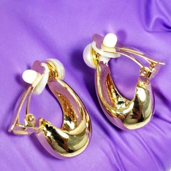 Polished Gold tone Hoop Design Clip-on Earrings - Stylish, Elegant Bold Jewelry - Picture 1 of 9